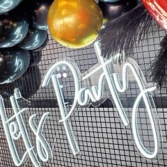 NEON LETS PARTY